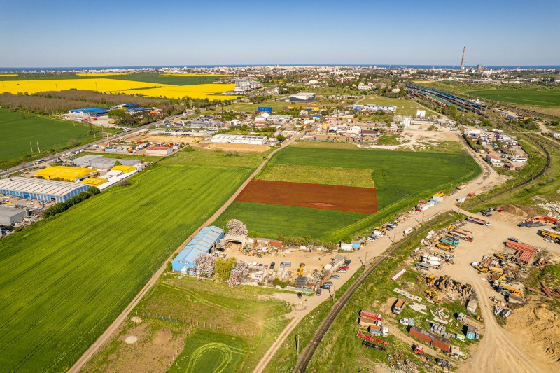 Palas vaporas, teren industrial logistic acces facil Autostrada