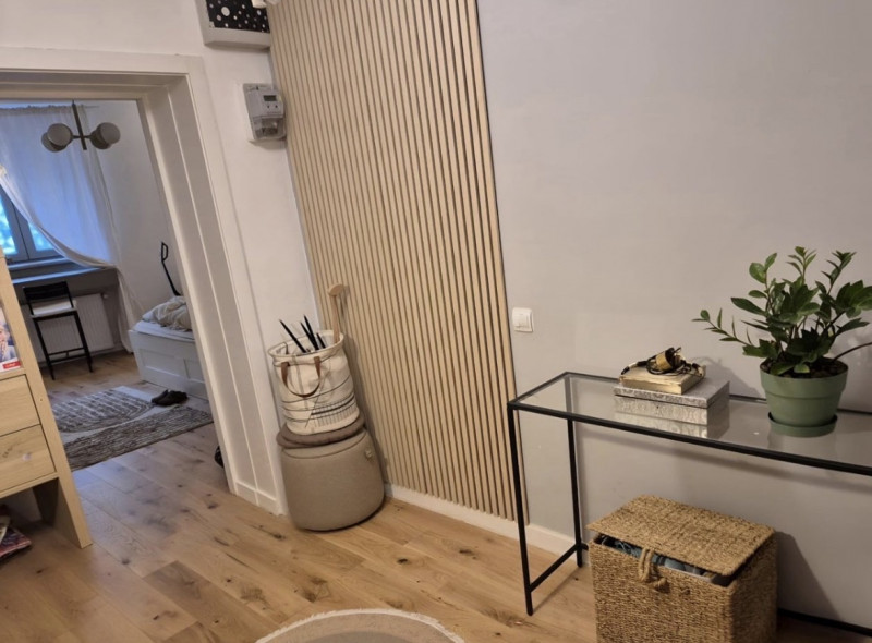 Vânzare apartament de 2 camere Victoriei- vilă interbelică 