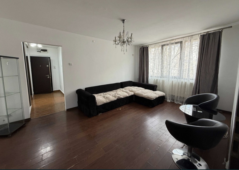 Vânzare apartament de 3 camere Drumul Taberei