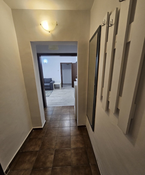 Vânzare apartament de 3 camere Bulevardul Decebal