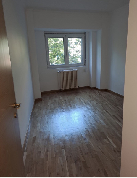 Vânzare apartament de 3 camere Unirii
