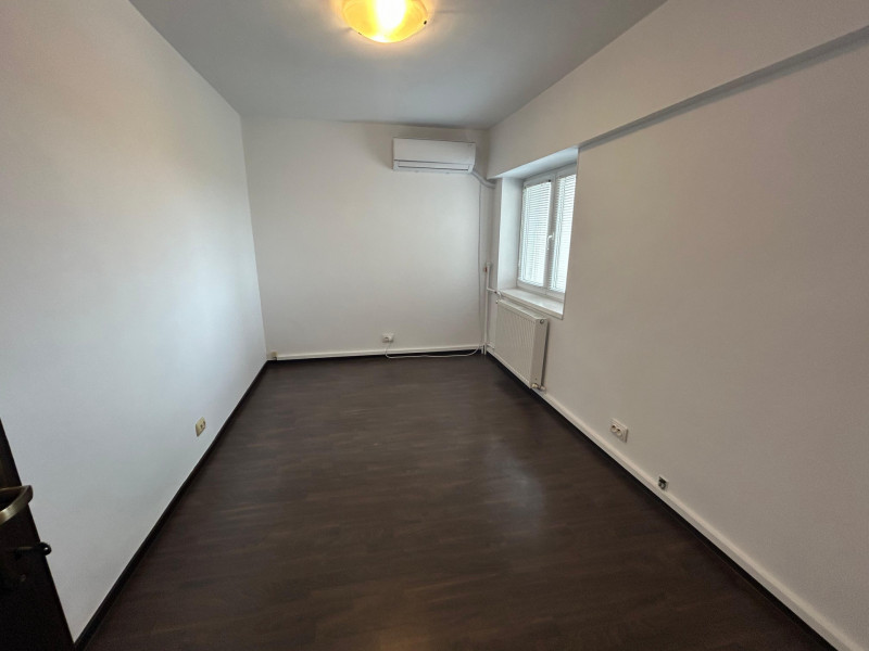 Inchiriere duplex-5 camere Bulevardul Unirii