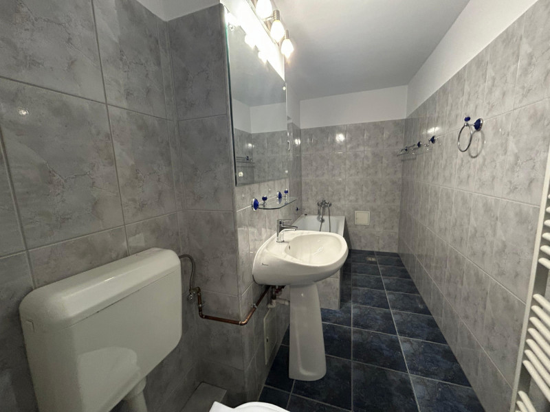 Inchiriere duplex-5 camere Bulevardul Unirii