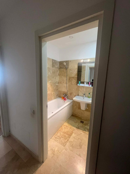 Vânzare apartament de 2 camere Drumul Taberei