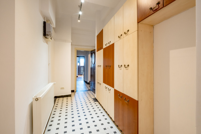 Proprietate rara in centrul Bucurestiului | 213 mp | Imobil consolidat | Garaj