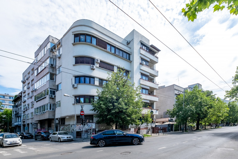 Proprietate rara in centrul Bucurestiului | 213 mp | Imobil consolidat | Garaj