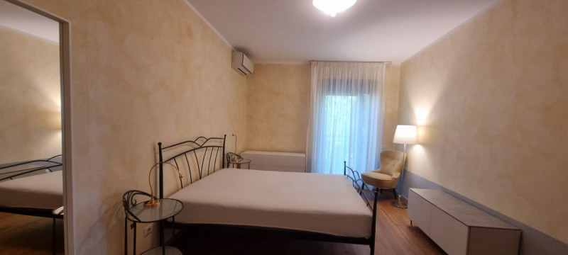 Apartament 3 camere de vanzare Baneasa - Sisesti loc parcare  suprateran
