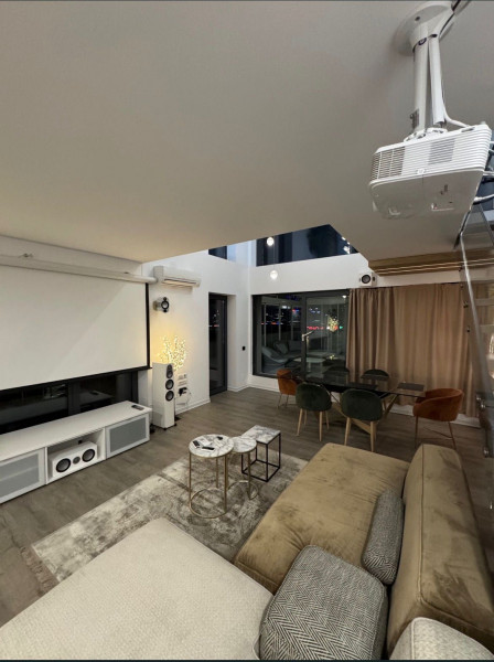 Închiriere Penthouse spectaculos Cloud 9