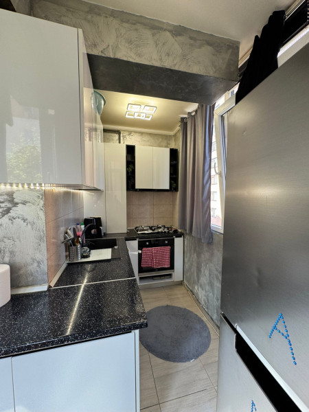 Vânzare apartament de 3 camere Militari Residence