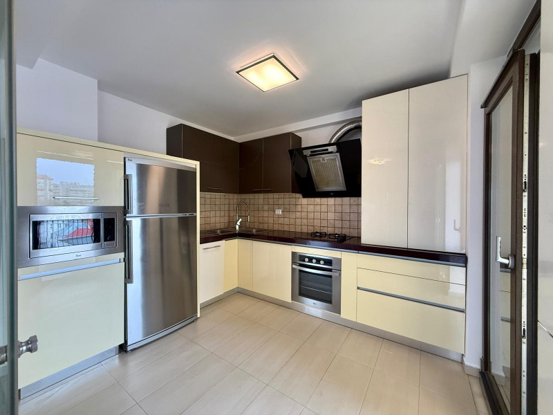 Penthouse Duplex cu vedere la Arcul de Triumf