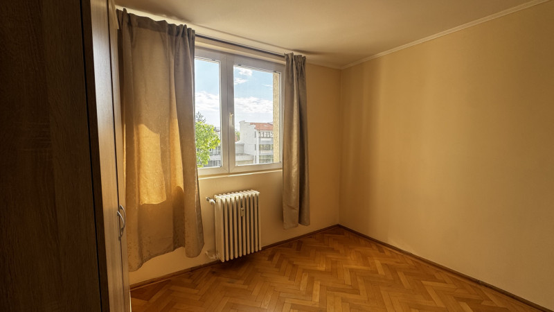 Închiriere apartament de 3 camere Piața Domenii Mihalache