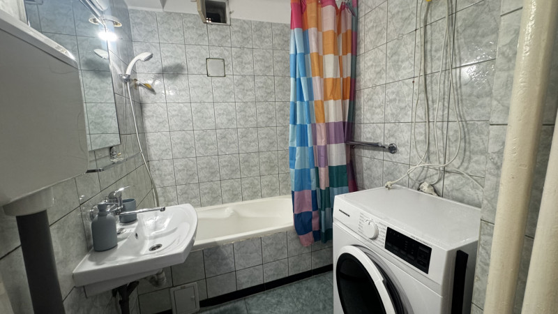 Închiriere apartament de 3 camere Piața Domenii Mihalache