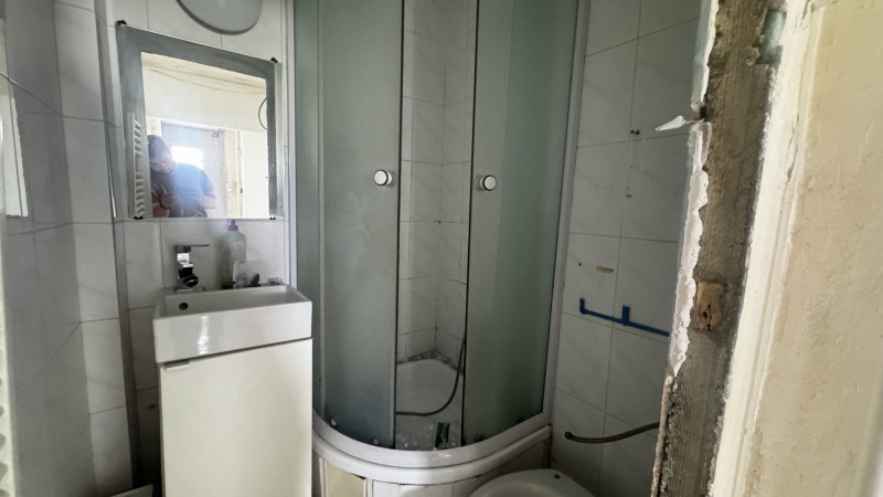 Vânzare apartament de 3 camere Brancoveanu