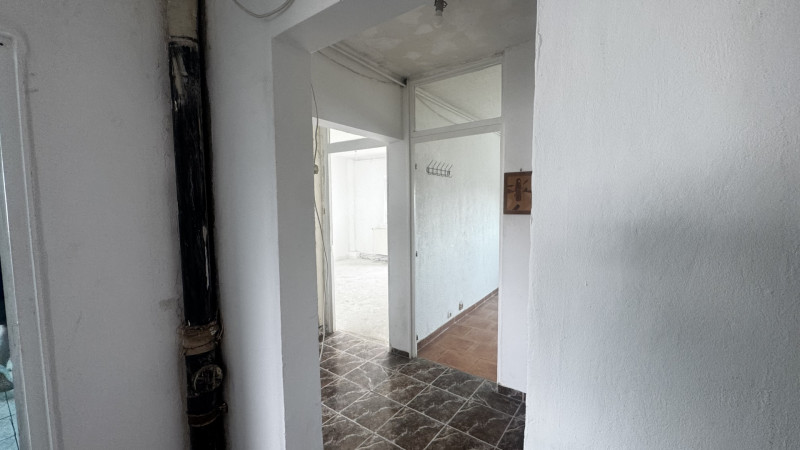 Vânzare apartament de 3 camere Brancoveanu