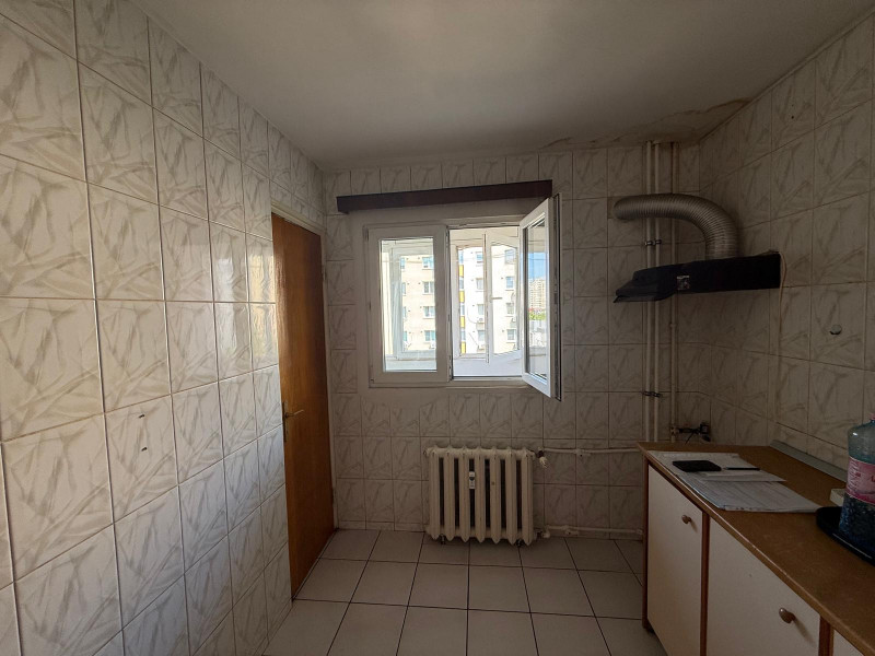 Vânzare apartament de 2 camere Piața Alba-Iulia Baba Novac 