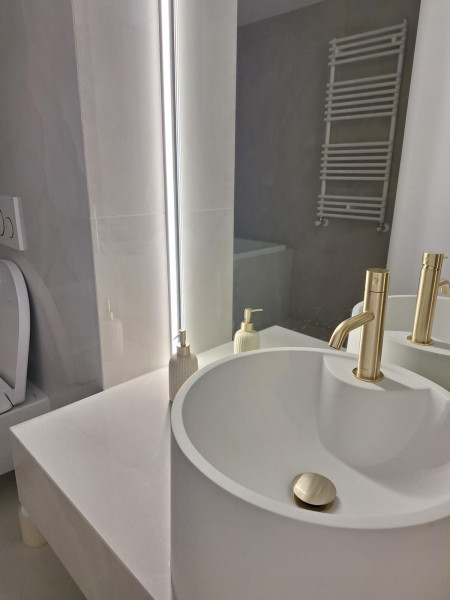 Închiriere apartament de 2 camere Cortina North