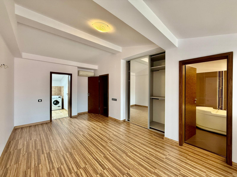 Penthouse Arcul de Triumf duplex et4+M