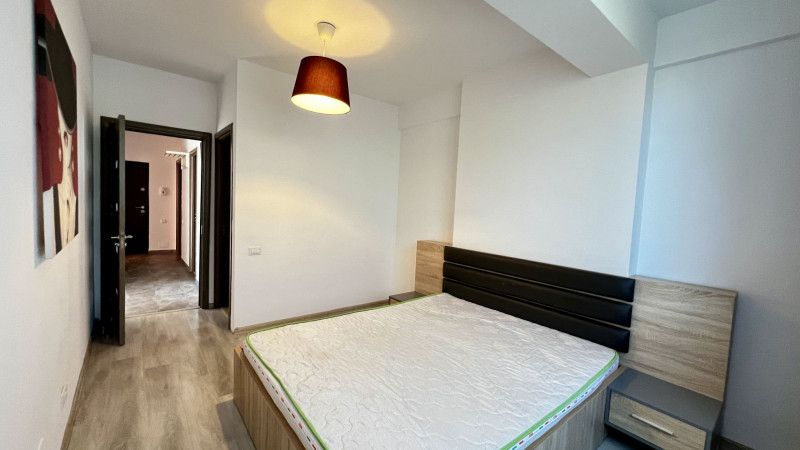Pod Constanta - Mega Image, mobilat