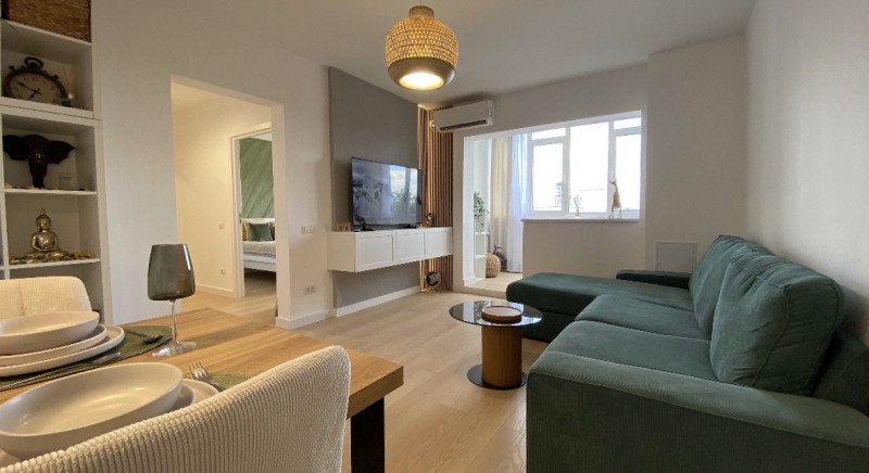 Vânzare apartament de 2 camere Panduri-Marriot