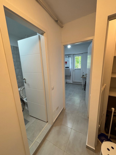 Închiriere garsonieră Decebal- CENTRALĂ PROPRIE 