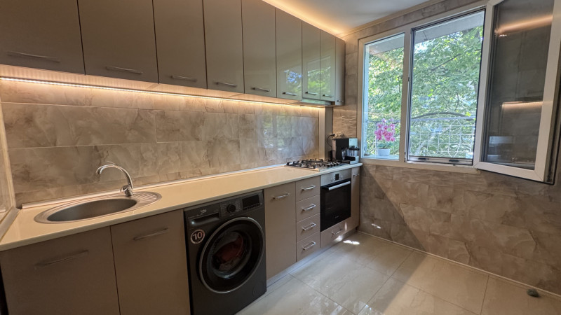 Vânzare apartament de 2 camere Drumul Taberei