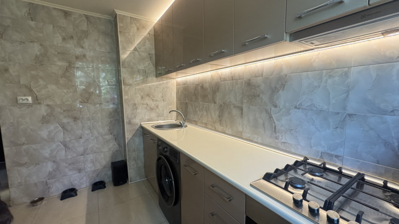 Vânzare apartament de 2 camere Drumul Taberei