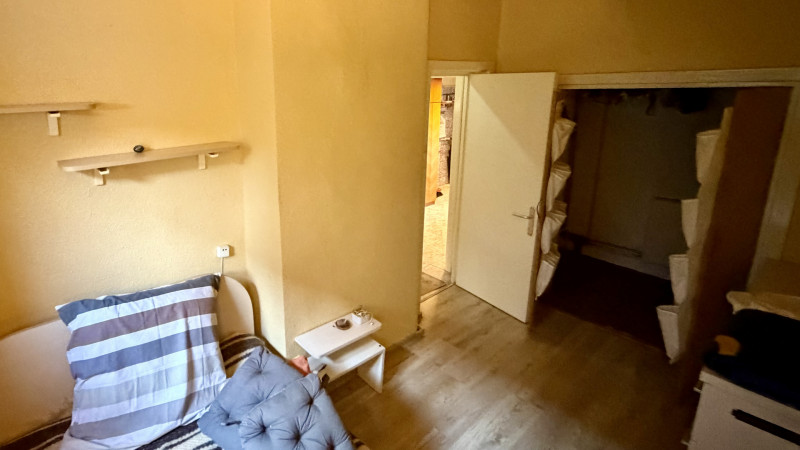 Apartament 3 camere boxă proprie de vânzare – Vatra Luminoas