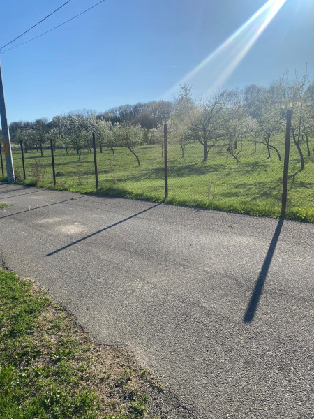 Teren intravilan Vălenii de Munte – 9.123 mp | Deschidere 45 ml | Lângă râu
