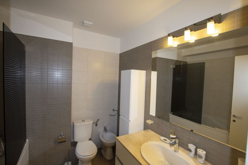 3 camere de închiriat în Iancu Nicolae – Pipera | Terasă 25 mp, piscină și parca