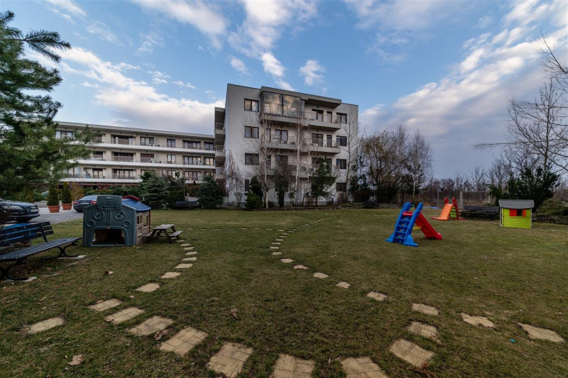 3 camere de închiriat în Iancu Nicolae – Pipera | Terasă 25 mp, piscină și parca