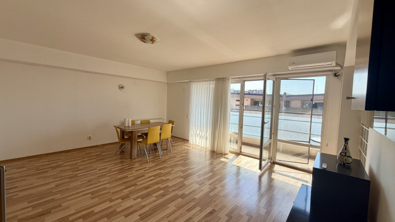 Apartament tip duplex  cu 4 camere Voluntari