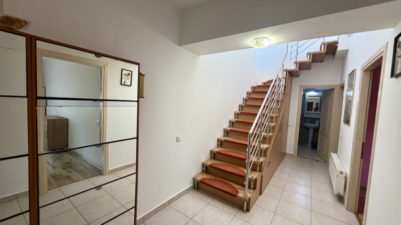 Apartament tip duplex  cu 4 camere Voluntari