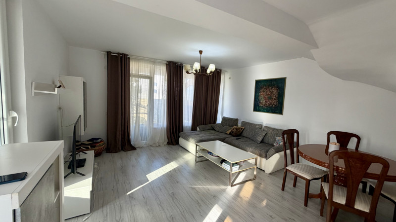 Casa de vânzare în Tunari – 3 dormitoare, curte proprie și 2 locuri de parcare