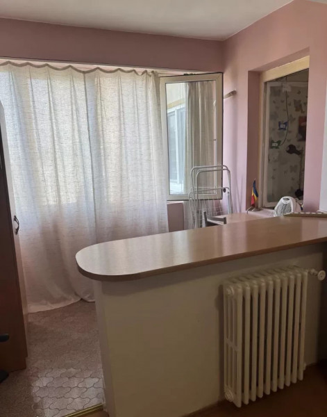 Apartament cu 2 camere, ultracentral - Bd. Regina Elisabeta, Bucuresti
