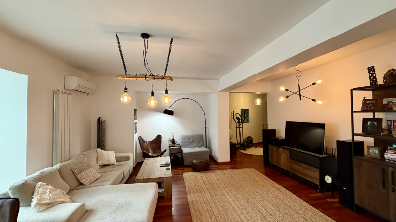 Apartament 3 camere ultracentral  imobil  2020 – terasă de 13 mp