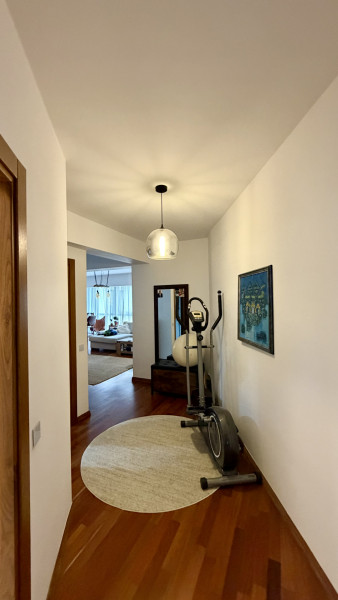 Apartament 3 camere ultracentral  imobil  2020 – terasă de 13 mp
