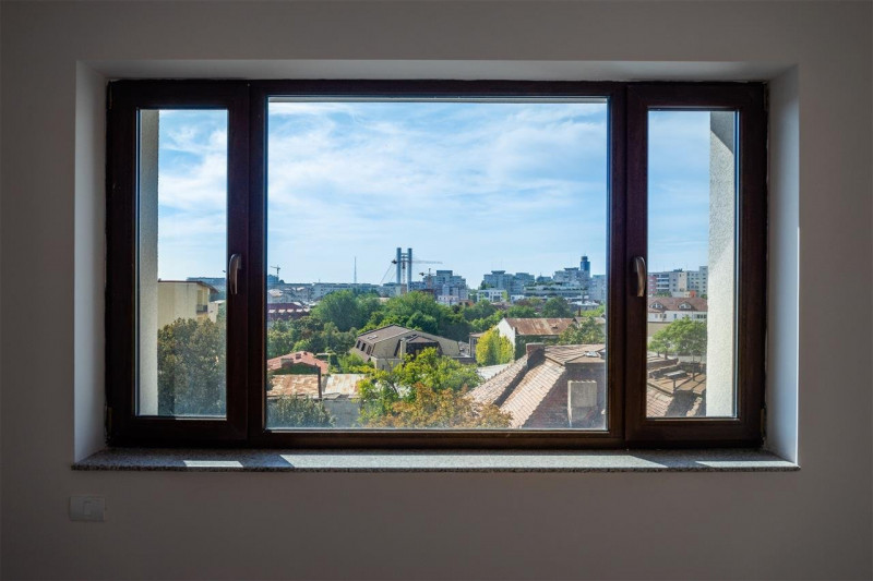 Vanzare penthouse cu vedere spectaculoasa