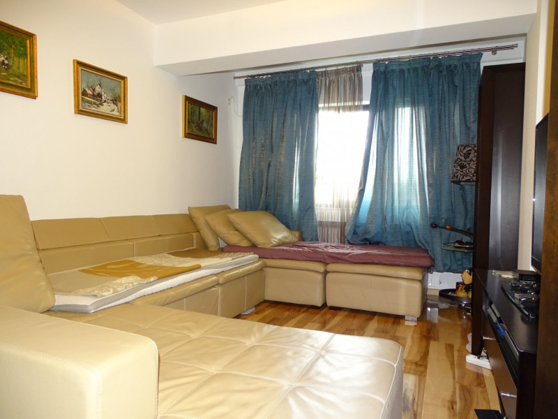 Vanzare Apartament 3 Camere, Bucurestii Noi- Metrou Jiului