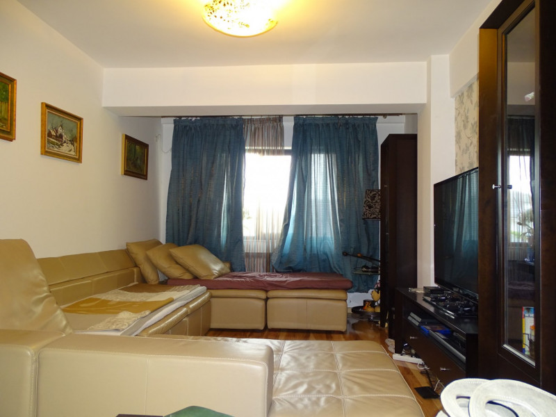 Vanzare Apartament 3 Camere, Bucurestii Noi- Metrou Jiului