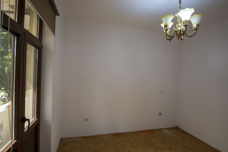 Calea Victoriei inchiriere apartament cochet 